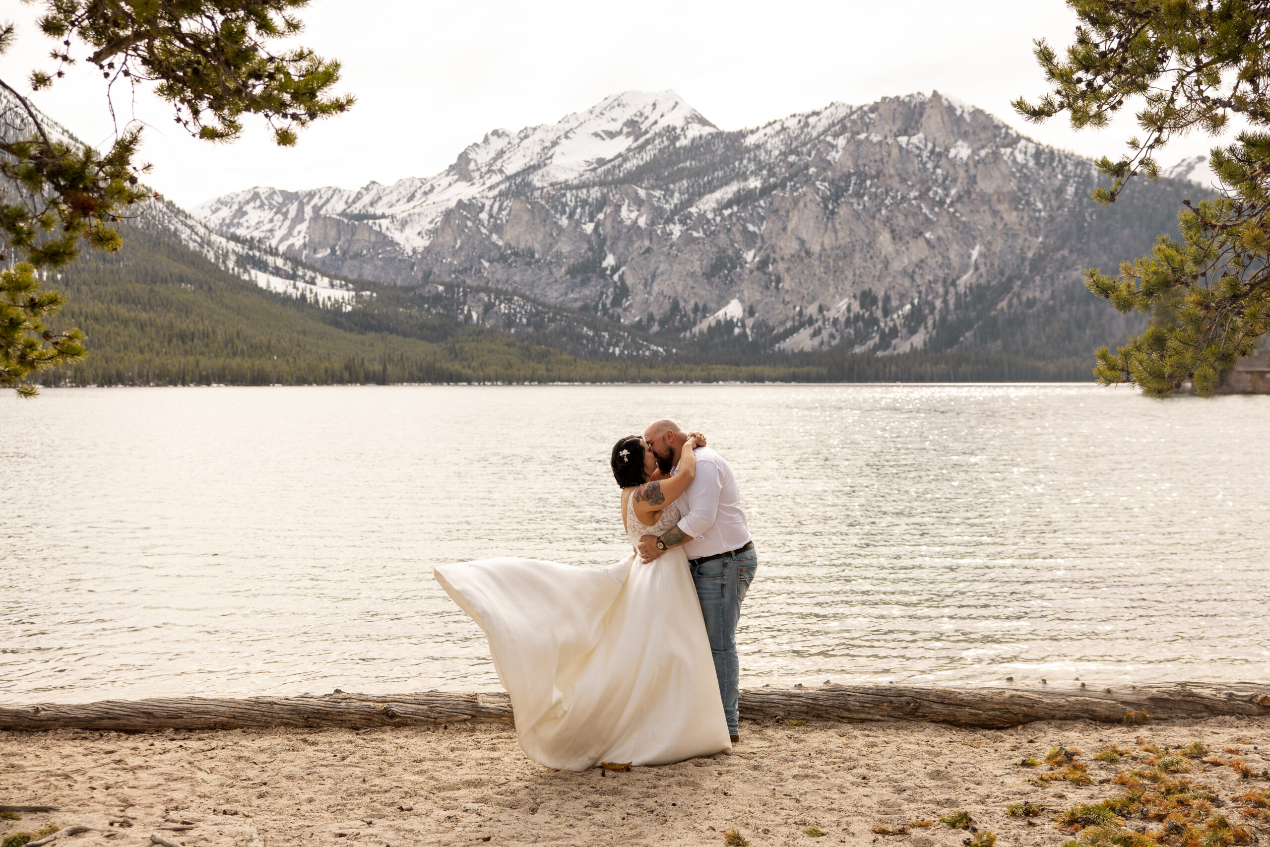 Wedding couple kissing in the mountains taken by Idaho elopement photographer.